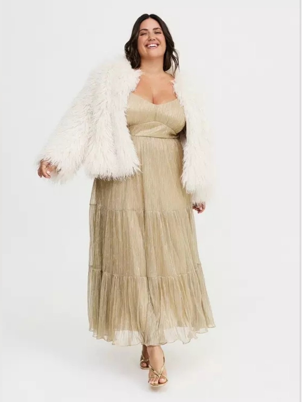 TORRID 2X Shaggy Faux Fur Jacket Cropped Coat Elegant Party Bridal - Picture 4 of 9